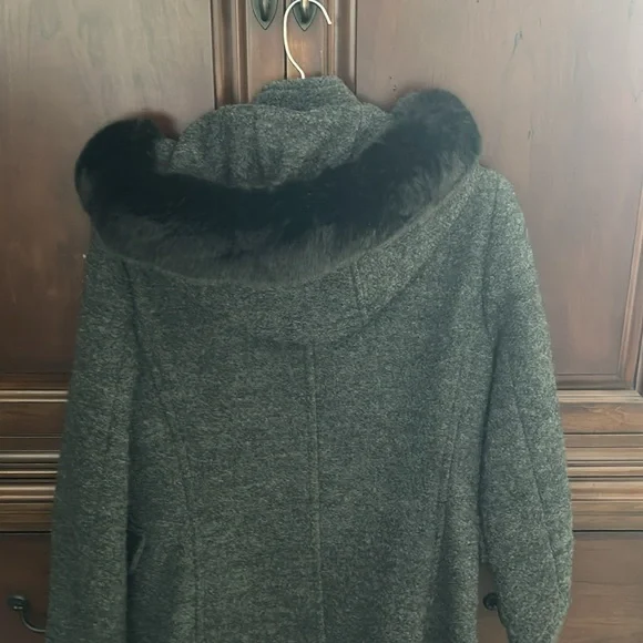 Calvin Klein Women's Gray Coat - Picture 4 of 5
